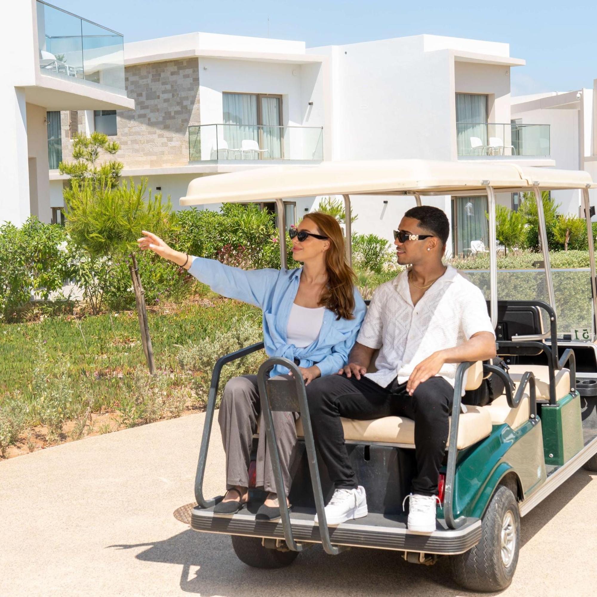 Radisson Blu Resort Al Hoceima Exterior photo Golf cart