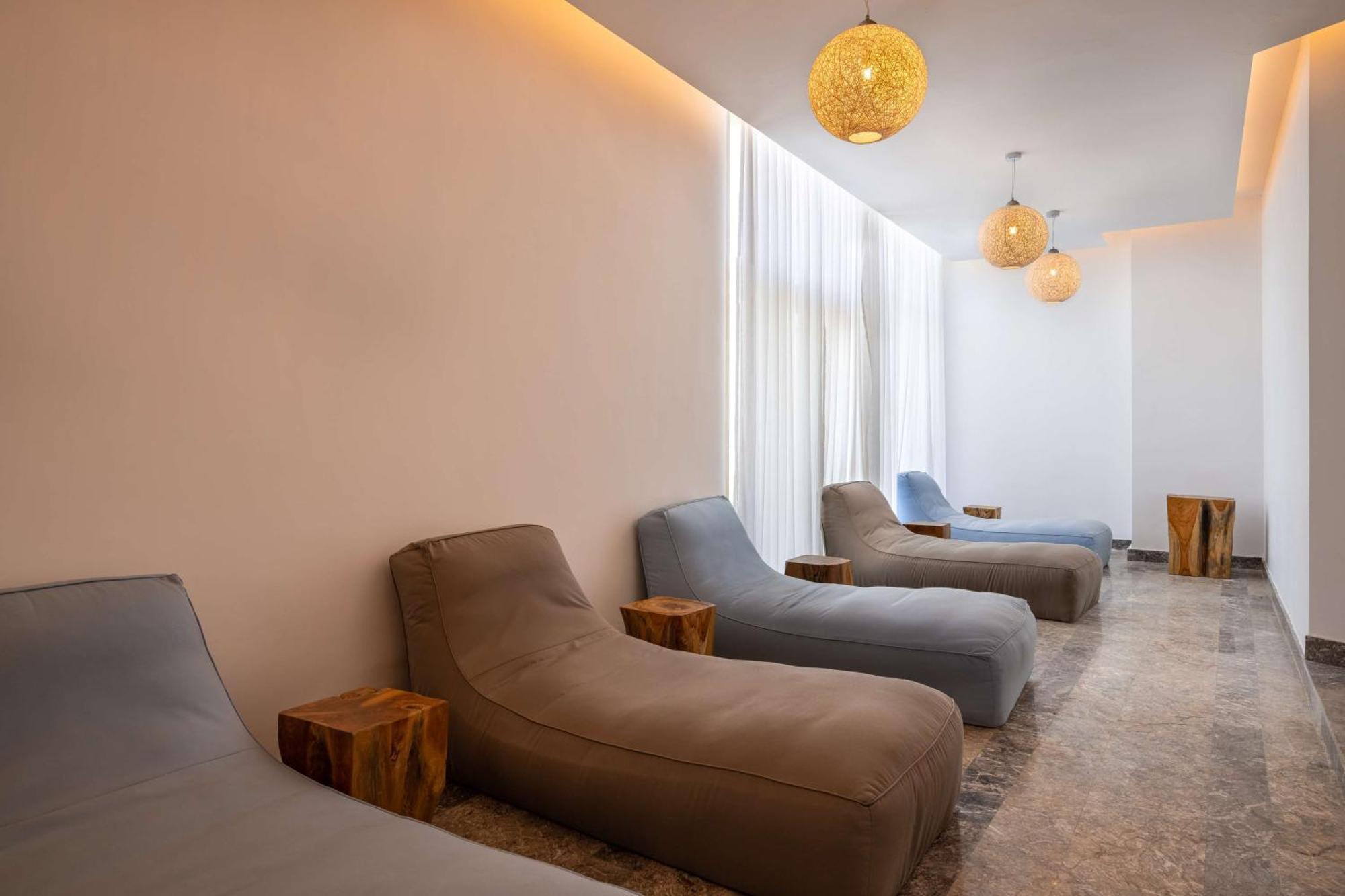 Radisson Blu Resort Al Hoceima Exterior photo The spa at the hotel